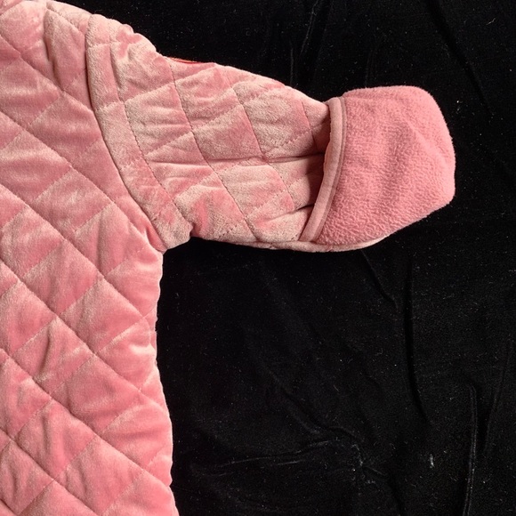 Weatherproof snowsuit - Picture 3 of 8